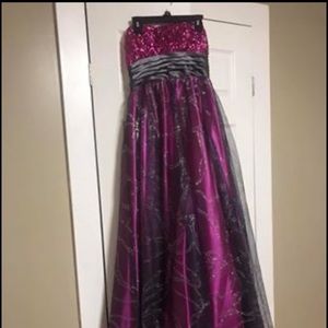 Maxi Prom or ball dress